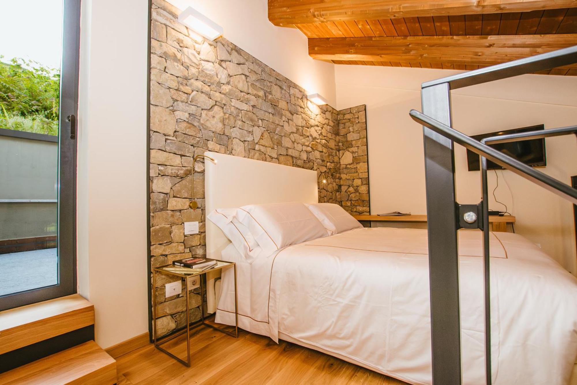 Garesio Wine Resort Serralunga d'Alba Eksteriør billede
